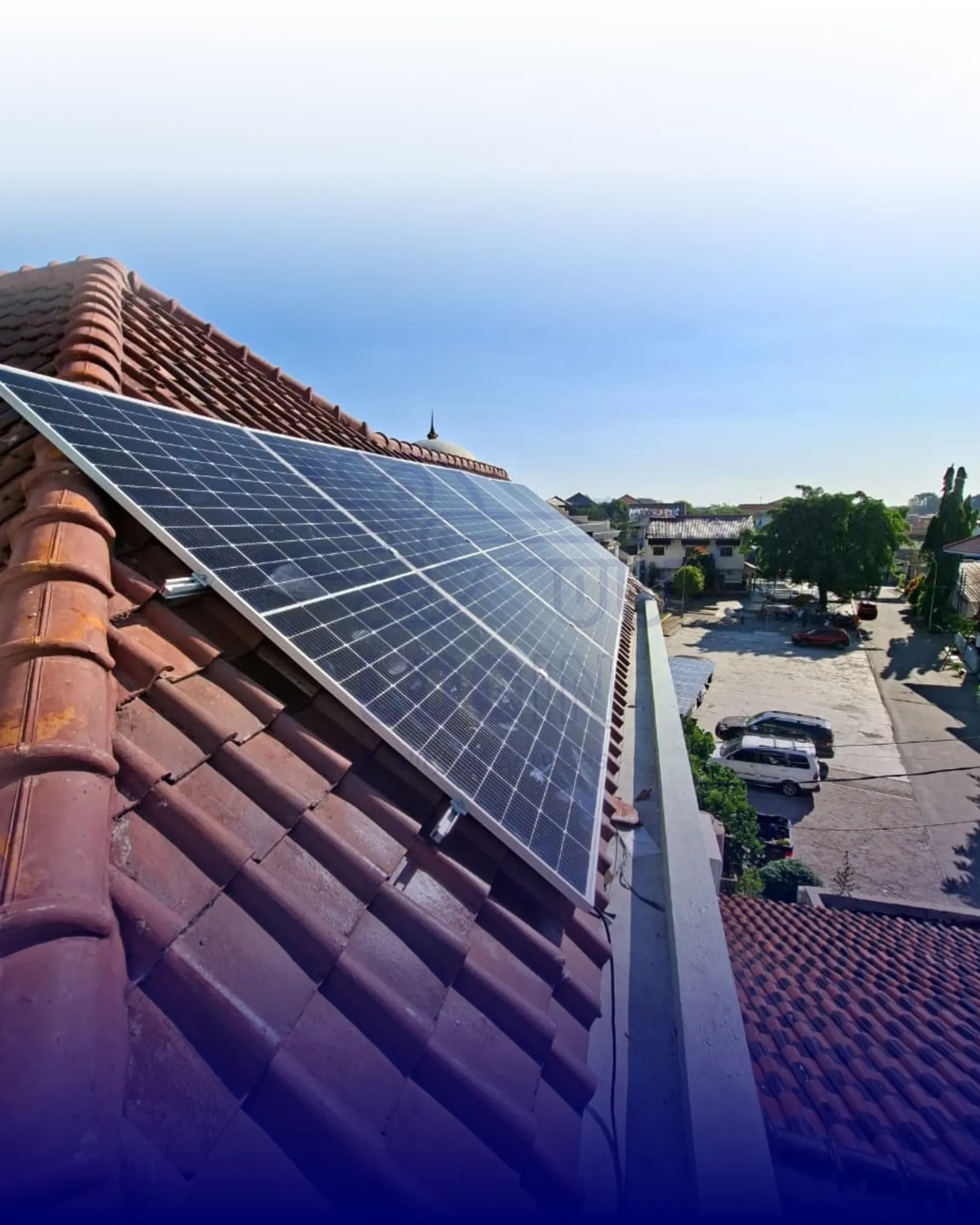 Sistem PLTS Rooftop 10 kWp Hybrid Perum Perorangan Cirebon